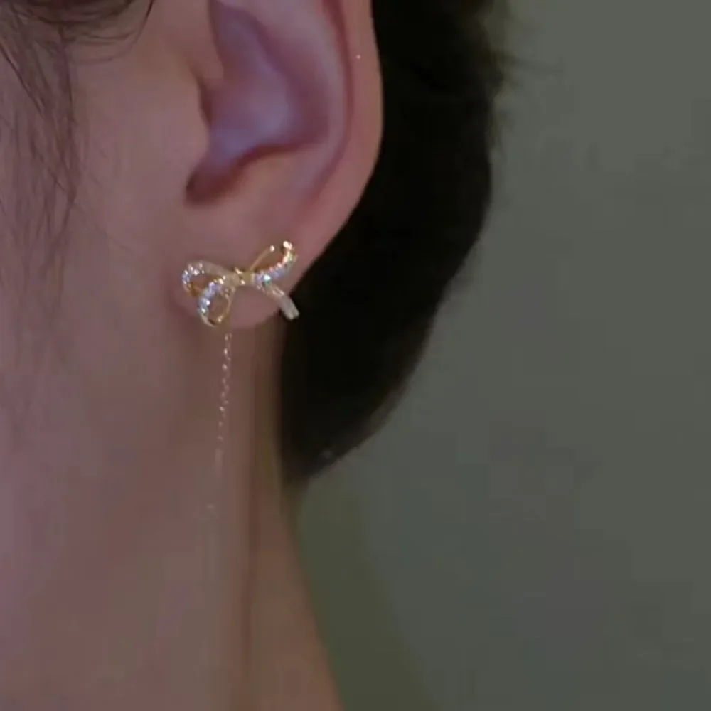 ✨️ Elegent Bowknot Long Tassel Linear Earrings